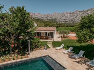 Villa de 4 pièces de luxe en location Aix-en-Provence  France