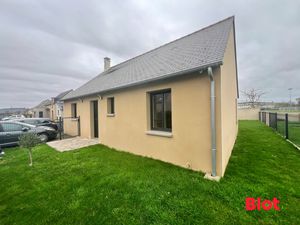 A VENDRE BLOT IMMOBILIER SAINT MEEN LE GRAND 35290 - Maison plain-pied - 3 chambres - terr