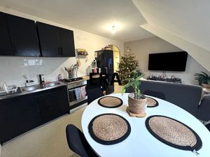Immeuble de rapport 5 pièces 190 m² à vendre / acheter calais 62100 ? | ERA Immobilier