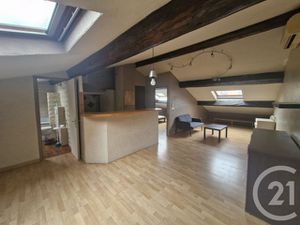 Appartement à louer - 2 pièces - 39 06 m2 - Toulon - 83 - PROVENCE-ALPES-COTE-D-AZUR