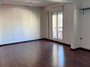 Appartement F5 à louer - 5 pièces - 80 62 m2 - Metz - 57 - LORRAINE