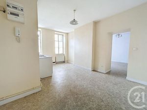 Appartement F3 à louer - 3 pièces - 72 41 m2 - St Pourcain Sur Sioule - 03 - AUVERGNE