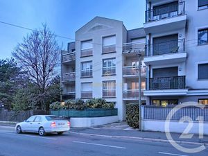 Appartement F2 à louer - 2 pièces - 38 77 m2 - Noisy Le Grand - 93 - ILE-DE-FRANCE