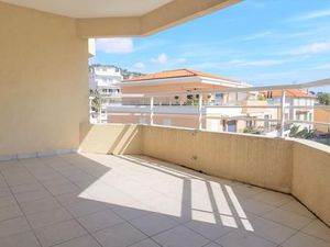 Appartement F1 à louer - 2 pièces - 36 23 m2 - Cannes - 06 - PROVENCE-ALPES-COTE-D-AZUR