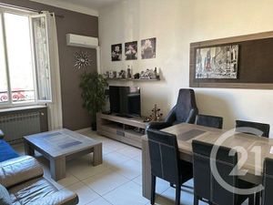 Appartement T4 à vendre - 4 pièces - 80 m2 - Toulon - 83 - PROVENCE-ALPES-COTE-D-AZUR