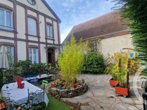 Maison à vendre - 4 pièces - 80 m2 - Maintenon - 28 - CENTRE