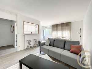 Appartement à louer - 4 pièces - 73 80 m2 - Troyes - 10 - CHAMPAGNE-ARDENNE