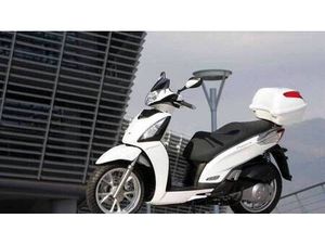 VENDO KYMCO PEOPLE 300I GT ABS (2010 - 17) NUOVA A MONTEBELLUNA (CODICE 6358266) - MOTO.IT