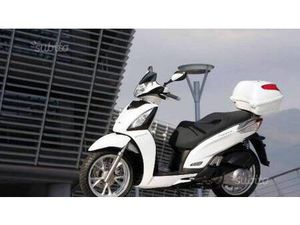 VENDO KYMCO PEOPLE 300I GT ABS (2010 - 17) NUOVA A MONTEBELLUNA (CODICE 6564953) - MOTO.IT
