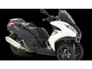 VENDO PEUGEOT METROPOLIS 400I ALLURE (2017 - 20) USATA A LISSONE (CODICE 8102121) - MOTO.IT