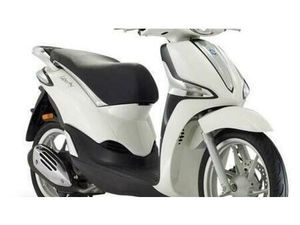 VENDO PIAGGIO LIBERTY 150 3V ABS (2020) NUOVA A NAPOLI (CODICE 8326867) - MOTO.IT