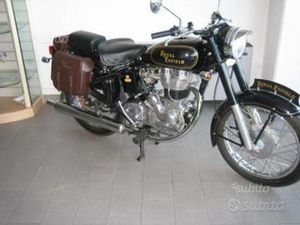 ROYAL ENFIELD CLASSIC 350 &APOS;&APOS;BEL VINTAGE DA VETRINA
