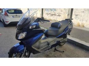 VENDO SUZUKI BURGMAN AN 650 EXECUTIVE ABS (2006 - 12) USATA A TORINO (CODICE 8406437) - MOTO.IT