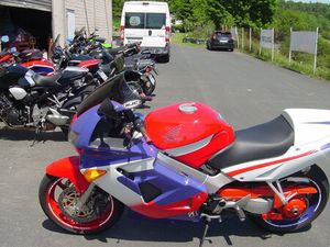 HONDA VFR 800 F