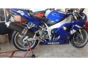 VENDO YAMAHA YZF R1 (1998 - 99) USATA A SOMMACAMPAGNA (CODICE 8533084) - MOTO.IT