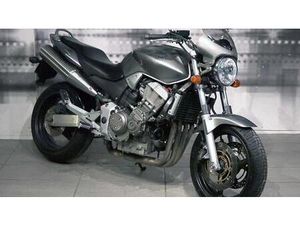 VENDO HONDA HORNET 900 USATA A CASALGRASSO (CODICE 8622481) - MOTO.IT