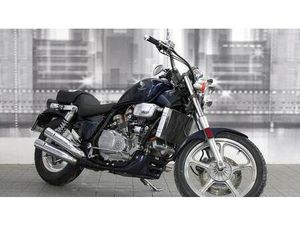 VENDO HONDA VF 750 C (1985 - 01) USATA A CASALGRASSO (CODICE 8622517) - MOTO.IT