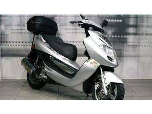 VENDO KYMCO BET & WIN 250 USATA A CASALGRASSO (CODICE 8622971) - MOTO.IT