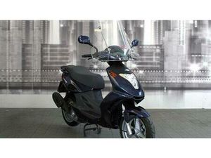 VENDO MALAGUTI F18 WARRIOR 150 (2002) USATA A CASALGRASSO (CODICE 8622807) - MOTO.IT