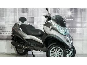 VENDO PIAGGIO MP3 LT 300 USATA A CASALGRASSO (CODICE 8622951) - MOTO.IT