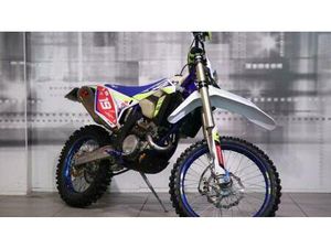 VENDO SHERCO 250 SEF FACTORY (2020) USATA A CASALGRASSO (CODICE 8729597) - MOTO.IT