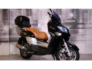 VENDO YAMAHA XC 300 VERSITY USATA A CASALGRASSO (CODICE 8712115) - MOTO.IT