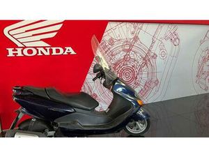 VENDO YAMAHA MAJESTY 150 USATA A CALVI (CODICE 8990756) - MOTO.IT