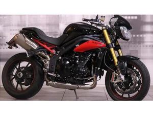 VENDO TRIUMPH SPEED TRIPLE 1050 R ABS (2011 - 15) USATA A CASALGRASSO (CODICE 9066544) - MOTO.IT
