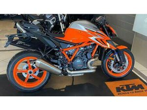 VENDO KTM 1290 SUPER DUKE R EVO (2022 - 23) NUOVA A BAGNOLO MELLA (CODICE 8729853) - MOTO.IT