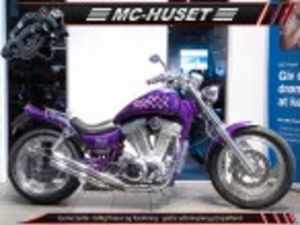 SUZUKI VS 1400 INTRUDER