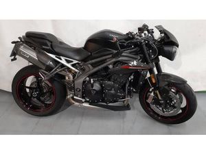 VENDO TRIUMPH SPEED TRIPLE 1050 RS (2018 - 20) USATA A ROSTA (CODICE 9110414) - MOTO.IT