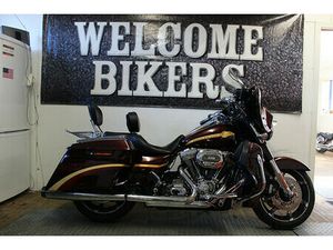HARLEY-DAVIDSON FLHXSE STREET GLIDE CVO 110