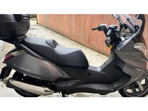 VENDO APRILIA ATLANTIC 500 (2005 - 11) USATA A TREZZANO SUL NAVIGLIO (CODICE 9013172) - MOTO.IT