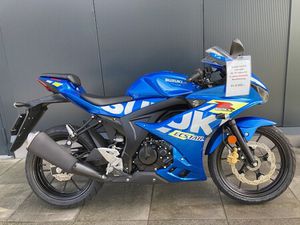SUZUKI GSX-R 125, SPORT, IMMATRICULATION D’UN JOUR, CHF 5'495.-