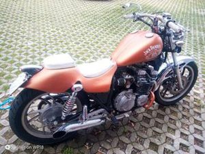 YAMAHA XJ 550 - 1983