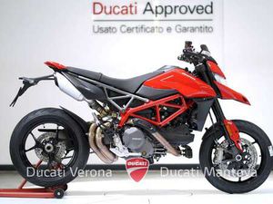DUCATI HYPERMOTARD 950 2025 - PRONTA CONSEGNA ROSSO