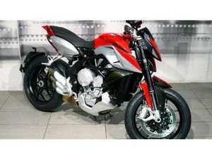 VENDO MV AGUSTA RIVALE 800 EAS ABS (2013 -17) USATA A CASALGRASSO (CODICE 9189257) - MOTO.IT