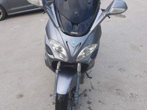 PIAGGIO X9 →