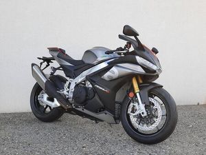 MOTO NEUVE: APRILIA RSV4 1100