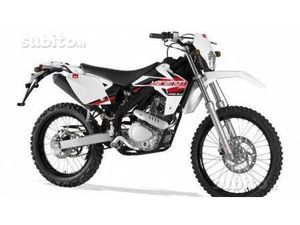 VENDO RIEJU MARATHON 125 AC (2012 - 16) NUOVA A MONTEBELLUNA (CODICE 6677087) - MOTO.IT