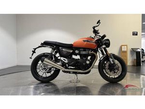VENDO TRIUMPH SPEED TWIN 1200 (2021 - 24) NUOVA A VITERBO (CODICE 9157843) - MOTO.IT
