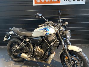 YAMAHA XSR 700 ABS