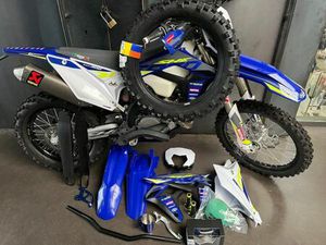SHERCO 300 SEF-R FACTORY 2024 300 CM3 | MOTO ENDURO | 198 KM | BLEU | 43700 ST GERMAIN LAPRADE