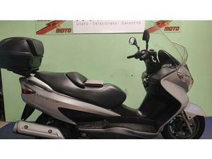 VENDO SUZUKI BURGMAN UH 200 (2006 - 12) USATA A OLGIATE COMASCO (CODICE 9215905) - MOTO.IT