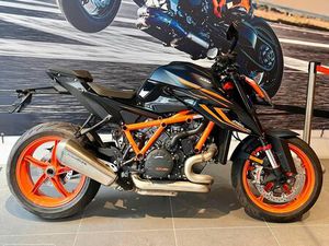 KTM SUPERDUKE 1290