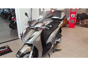 VENDO HONDA SH 350 (2021 - 24) USATA A CUNEO (CODICE 9362344) - MOTO.IT