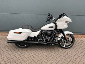 NEW HARLEY-DAVIDSON TOURING FLRT ROAD GLIDE FOR SALE IN NOTTINGHAM