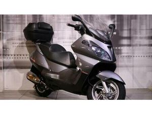 VENDO APRILIA ATLANTIC 300 (2010 - 14) USATA A CASALGRASSO (CODICE 9371497) - MOTO.IT