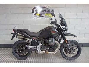 MOTO GUZZI V 85 STRADA ZWART