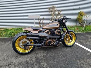 HARLEY DAVIDSON SPORTSTER 1250S TOTALUMBAU 240ER BREITREIFENUMBAU